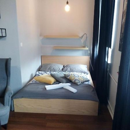 Art Dreams Apartament Chmielna 14 Warschau Exterior foto